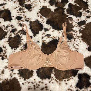 Wacoal Lace Impression Seamless Underwire Bra
